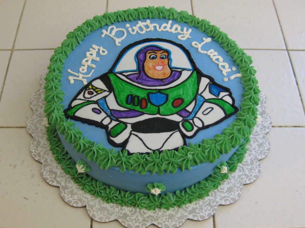 Buzz Lightyear cake - Inspired By Dis