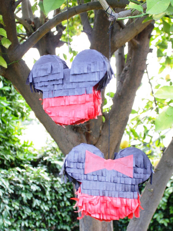 DIY Mickey Mouse Pinata