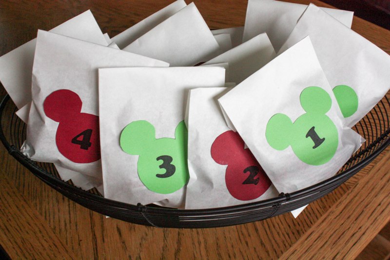 DIY "Trivia and Treats" Mickey Advent Calendar