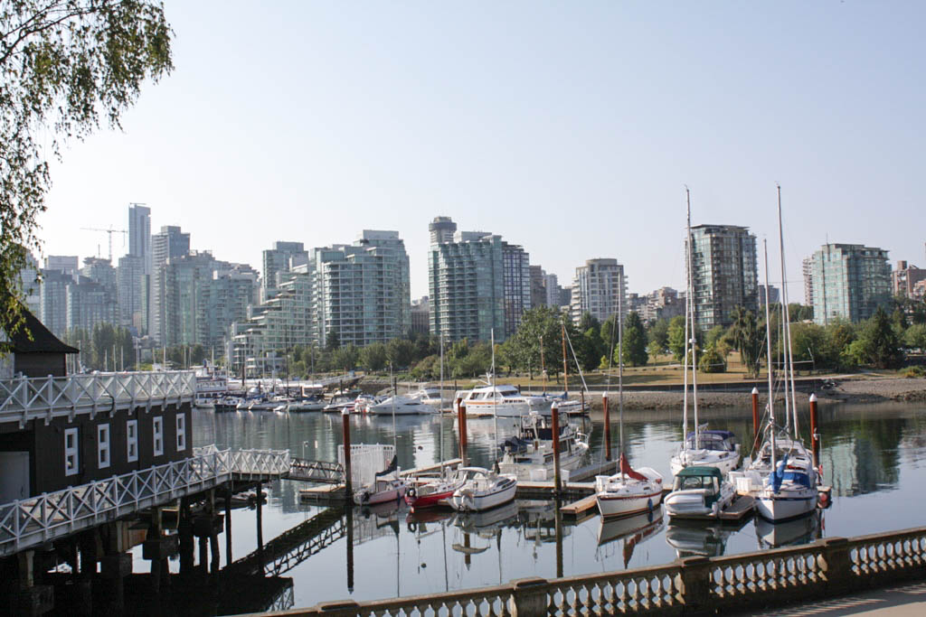 Vancouver and Norwegian Sun Embarkation