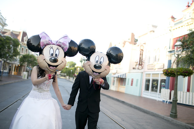 Disney bride and groom draw Twitter hate, but not all Disney adults are bad