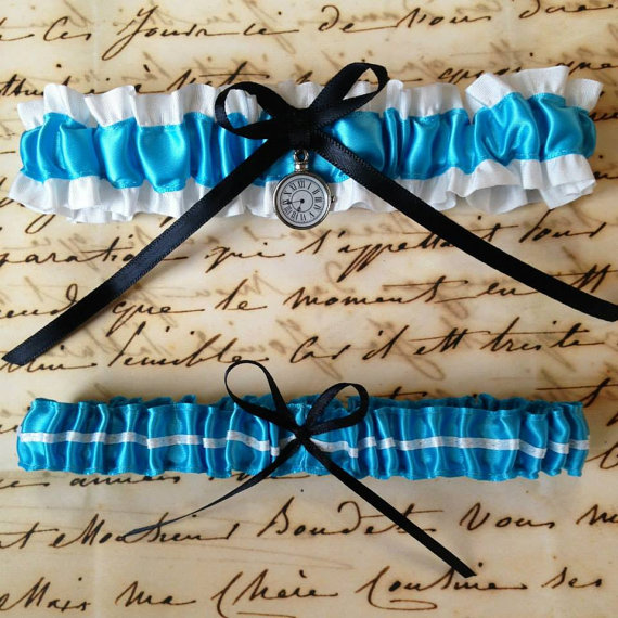 20 Perfect Garters for a Disney Bride