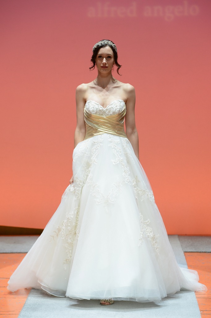 a-closer-look-at-the-2016-disney-fairy-tale-weddings-bridal-collection-from-alfred-angelo-this