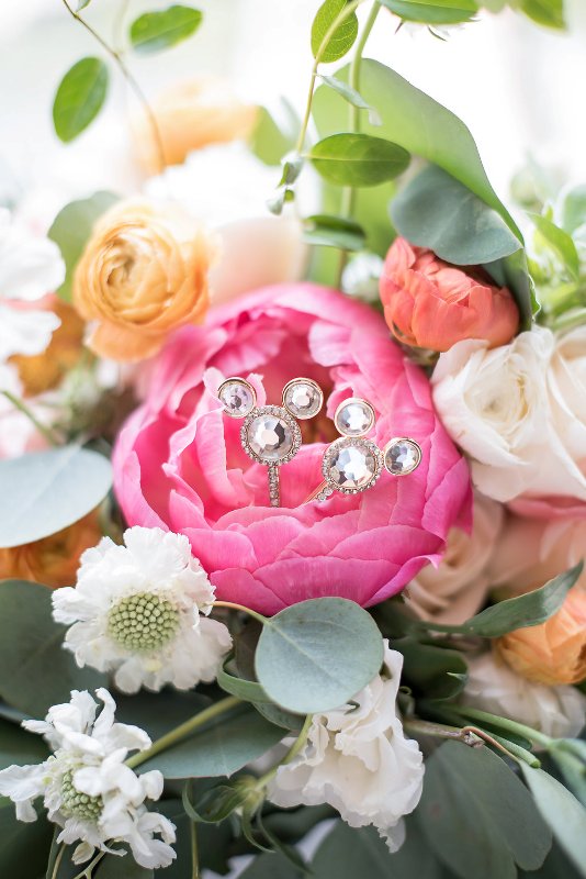 Gorgeous Disney Details in this Styled Shoot at Walt Disney World Swan and Dolphin // Cathy Durig Photography