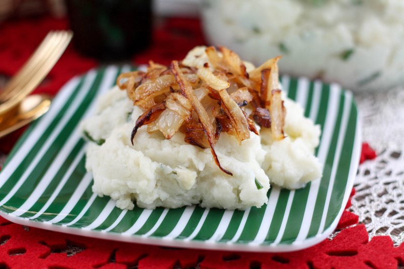 Gorgonzola Mashed Potatoes with Caramelized Onions