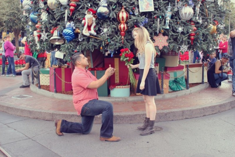 25 Disney Proposals That Will Make You Believe In True Love