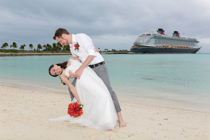 Dominique and Jonathan's Castaway Cay Disney Wedding // Jessica Lea Photography