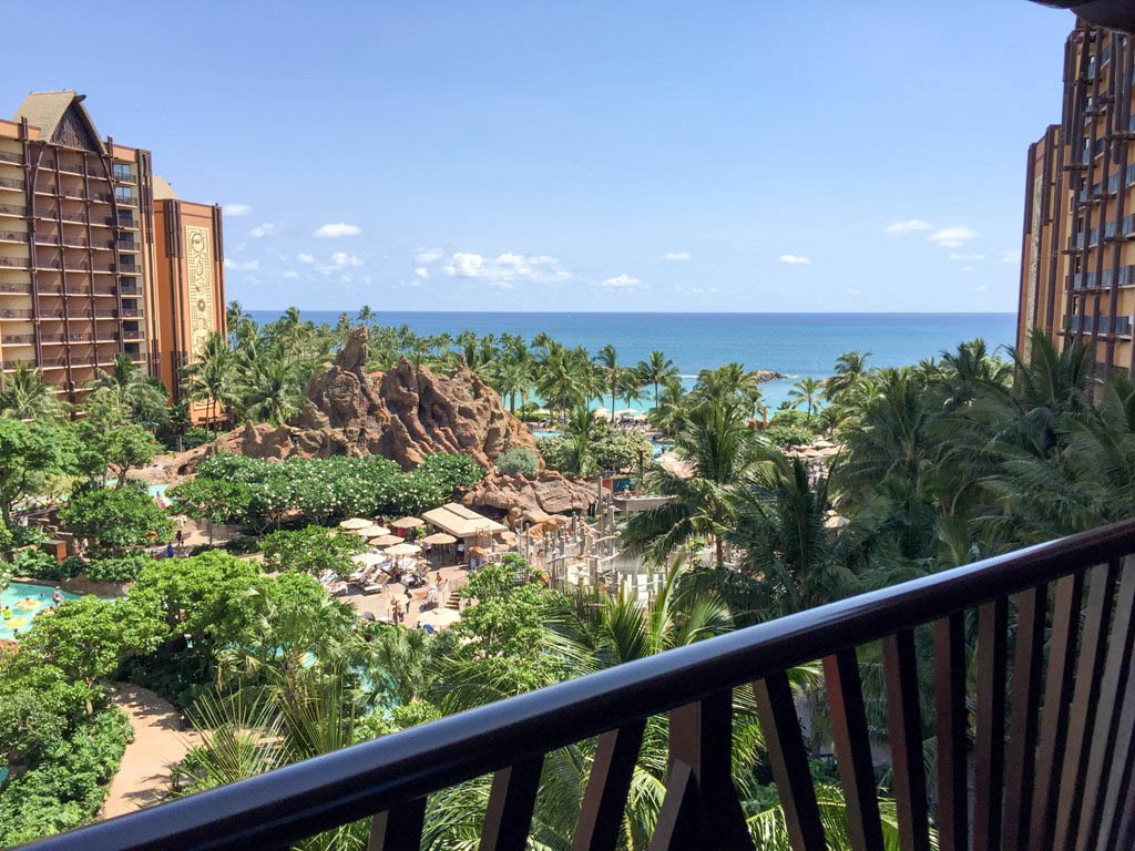 Hawaii Trip Report - Day 1 - Aulani Arrival Day!