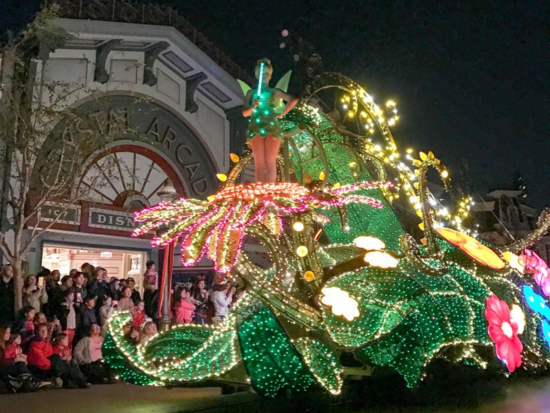 The Main Street Electrical Parade is Back at Disneyland!