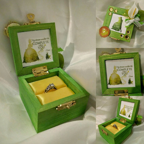 Say "Yes" to these Cute Custom Disney Engagement Ring Boxes