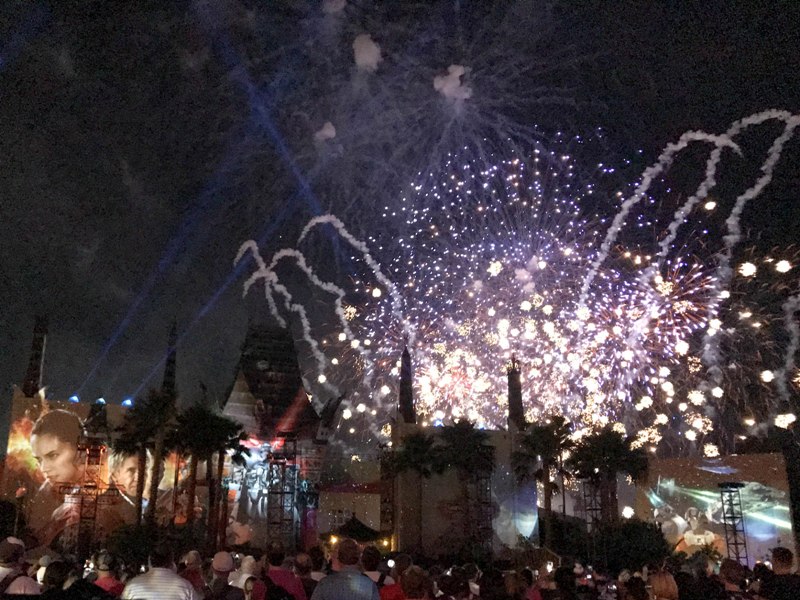 walt disney world illuminations dessert party