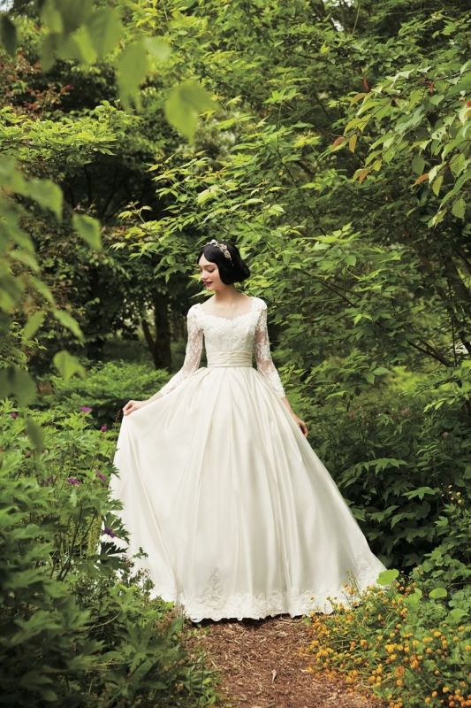 This Company Has Created the Disney Princess Gowns of Our Dreams