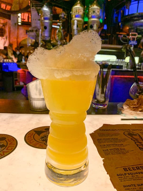 The Best Drinks at Star Wars: Galaxy's Edge in Disneyland