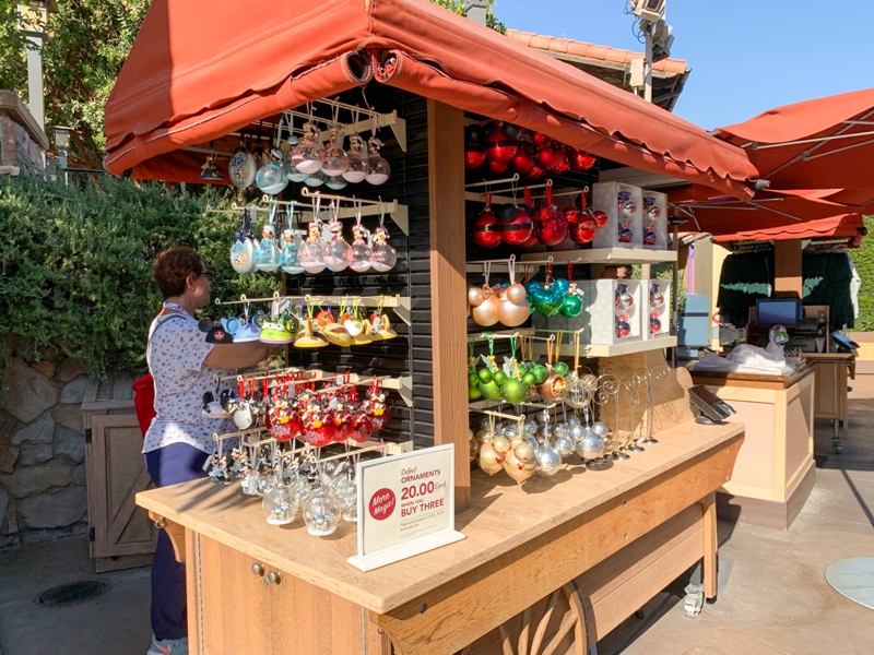 Guide to Festival of Holidays 2019 at The Disneyland Resort