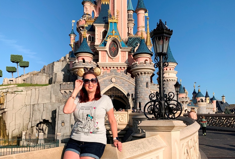 Disneyland Paris Castle - Disney Insider Tips