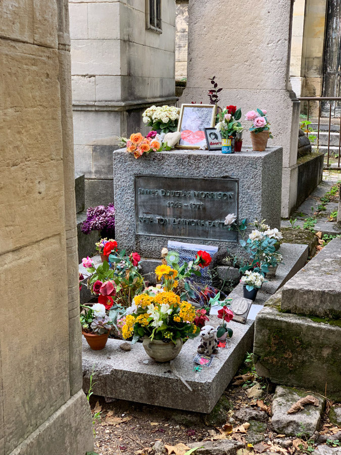 Jim Morrison gravesite at Cimetière du Père Lachaise