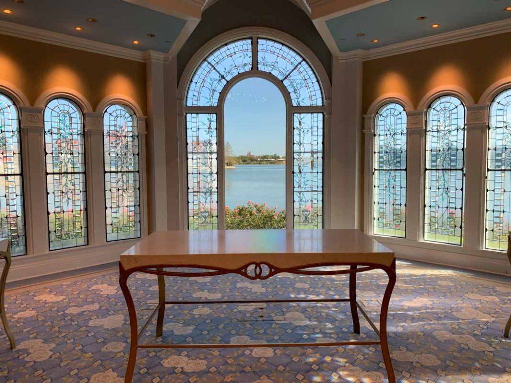 ceremony altar at disney's wedding pavilion