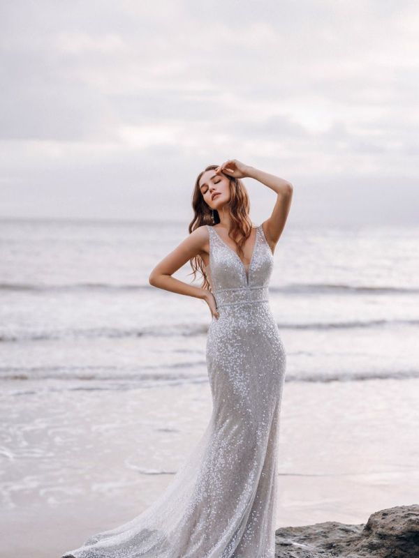 Bride wearing wedding gown inspired by Disney Princess Ariel