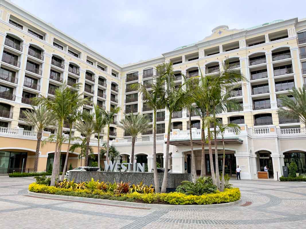 Exterior of Westin Anaheim hotel main entrance