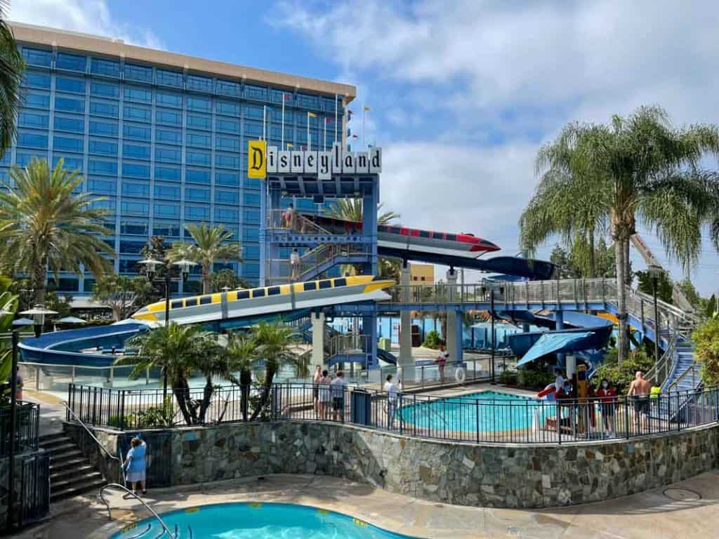 Disneyland Hotel Review Disneyland Resort In Anaheim California