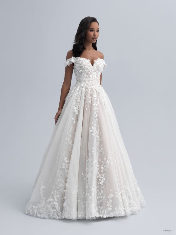 Disney e Allure Bridals criam linha de vestidos de noiva inspirados nas  Princesas - EP GRUPO